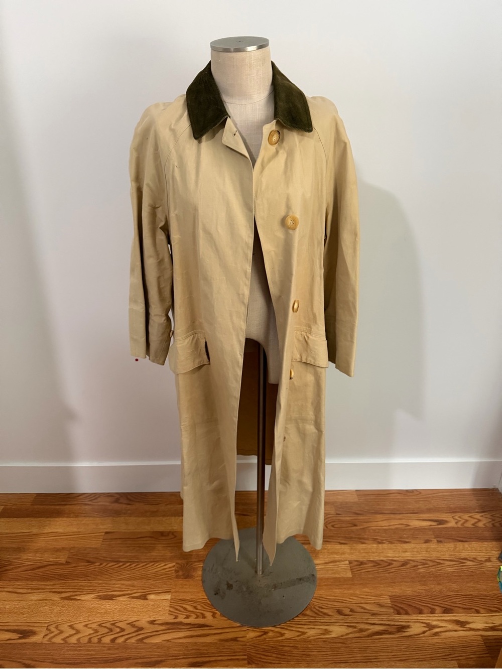 Vintage Hermes Beige Trench Sz Small